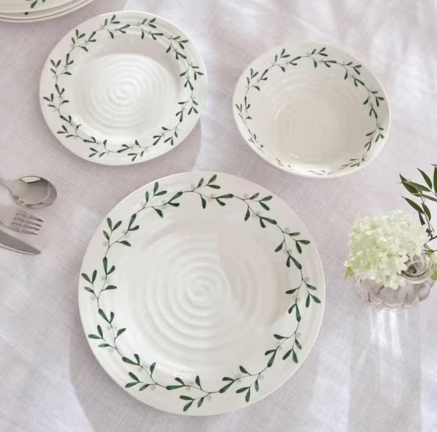 Sophie Conran for Portmeirion Mistletoe Porcelain Dinnerware Set - White